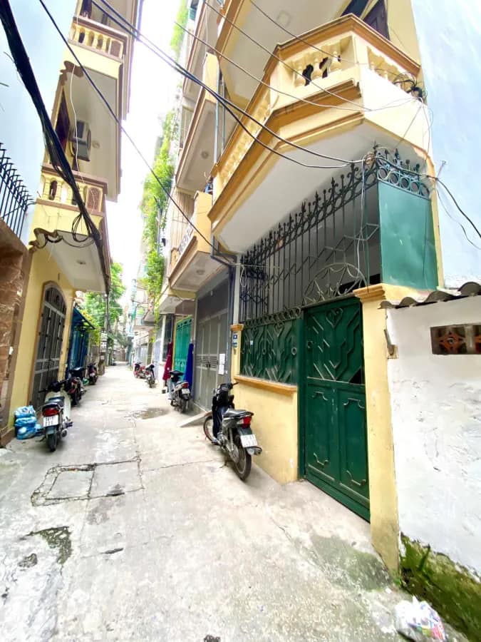 Bán nhà phân lô ô tô trong nhà đường 800A Quận Cầu Giấy giá 12.5 tỷ