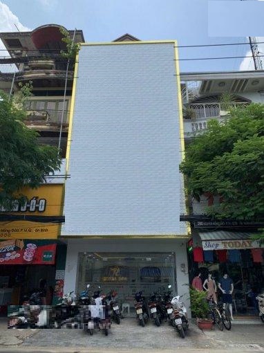 Nhà MT CMT8 đối diện Thỏ Trắng, 2 tầng suốt, chỉ 20 triệu