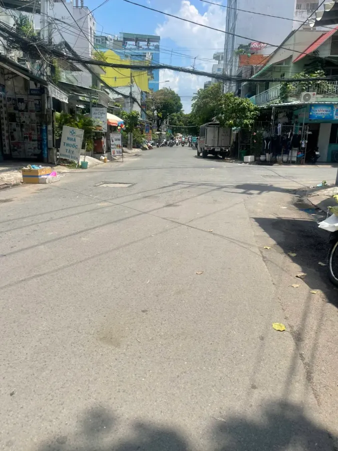 Bán nhà mặt tiền đường xe hơi đường số 8 phường Tân Quy quận 7 gần Lotte Mart shr