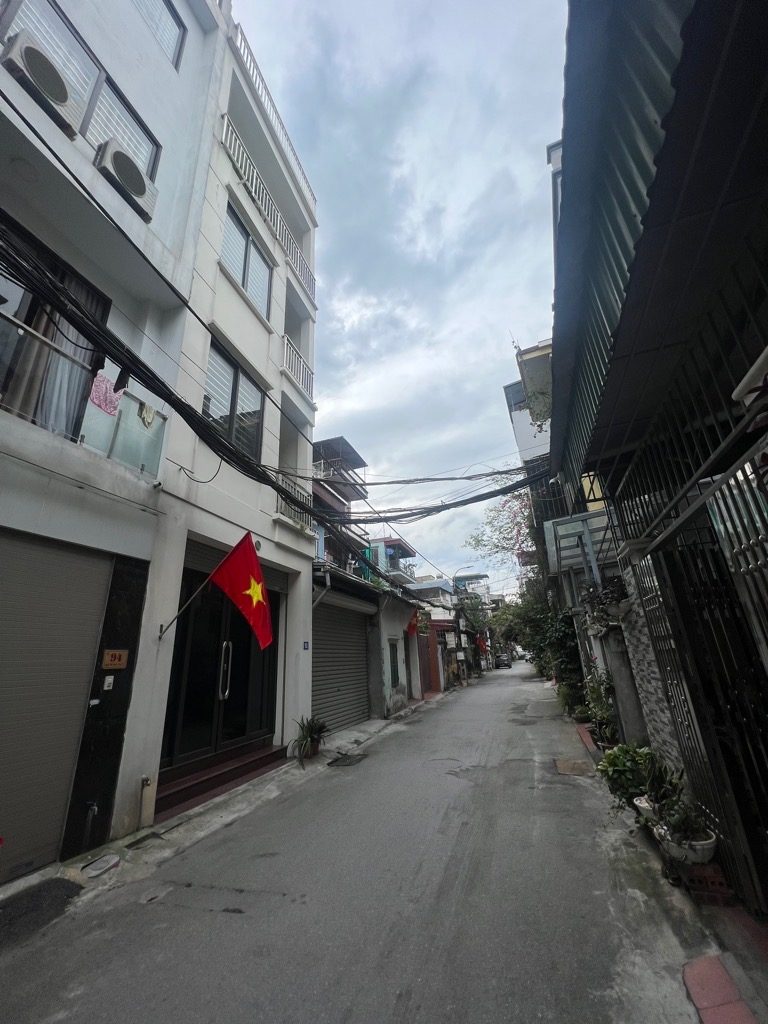 BÁN NHÀ NGÔ GIA TỰ 53M2, 4 TẦNG, DÂN XÂY, Ô CHỜ THANG MÁY, MẶT NGÕ KINH DOANH Ô TÔ THÔNG