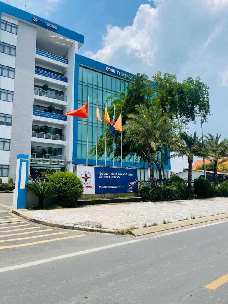 HÀNG THƠM HÓC MÔN - NHÀ 2 MT ĐƯỜNG NHỰA TRƯỚC SAU - LÊ THỊ LƠ - DT 750M2 - NGANG KHỦNG 14.5M x 55M - GIÁ CHỈ 20