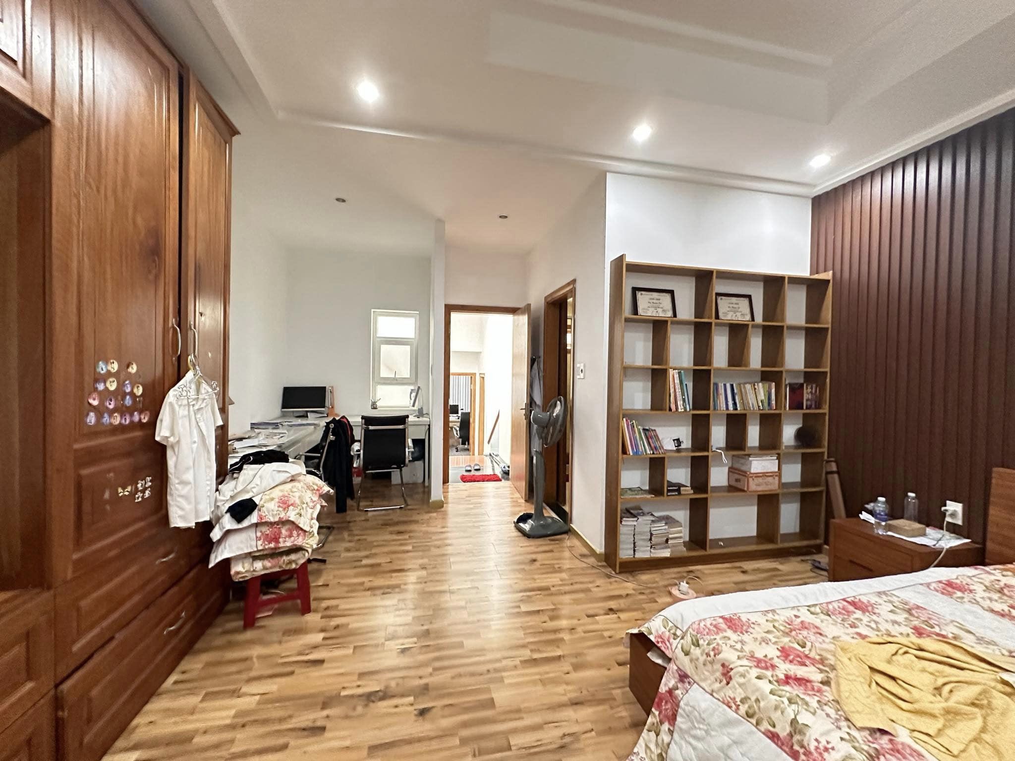 Chính chủ bán gấp nhà đẹp 3 tầng trung tâm Hải Châu, Đà Nẵng