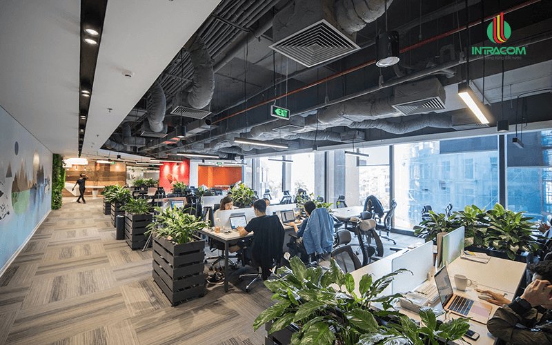 MP TRUNG KÍNH- CẦU GIẤY 70m2- 8T TÒA BUILDING- THANG MÁY- KINH DOANH SẦM UẤT- GIÁ CHÀO 35.8 TỶ