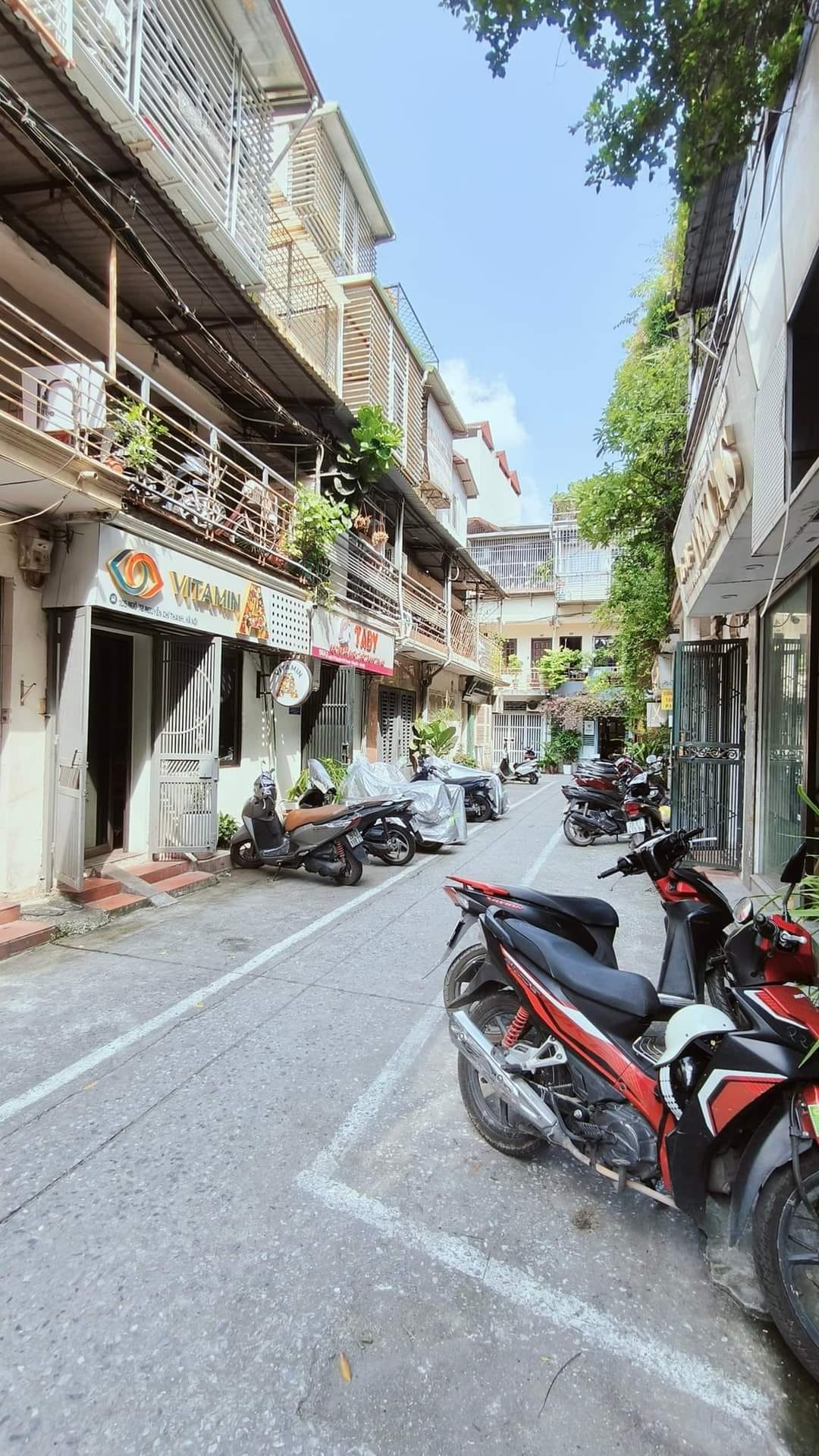 Bán nhà ngõ nông, ô tô tránh, phân lô Quận Đống Đa 4 tầng nhỉnh 17 tỷ