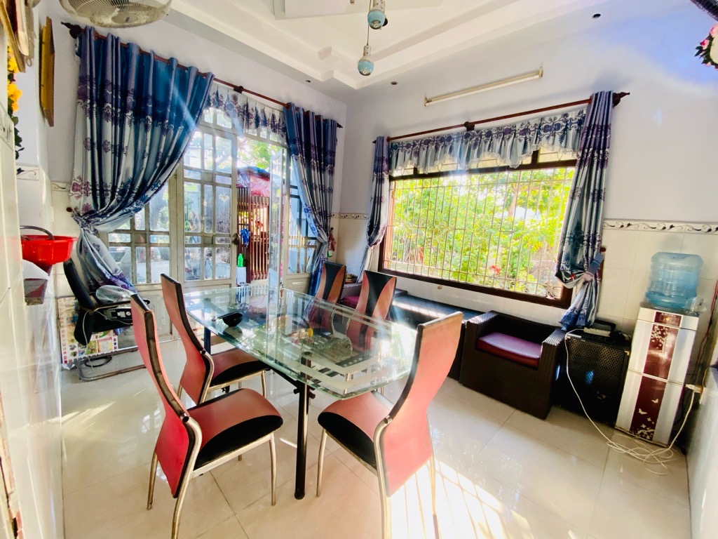 NGỘP BANK .. GIẢM KHỦNG 1,2 TỶ CẦN BÁN GẤP NHÀ VƯỜN 270M2 PHƯỜNG TẠNH LỘC