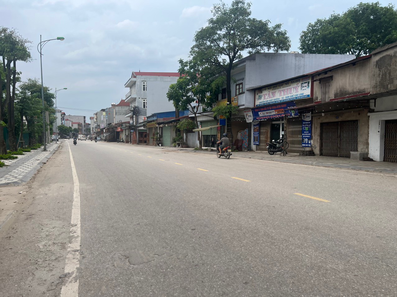 Bìa làng Hương Mạc Từ Sơn ngay cạnh đường 277 Diện tích 80 m mặt tiền 5 m Đường trước đất 10 m Kinh doanh buôn