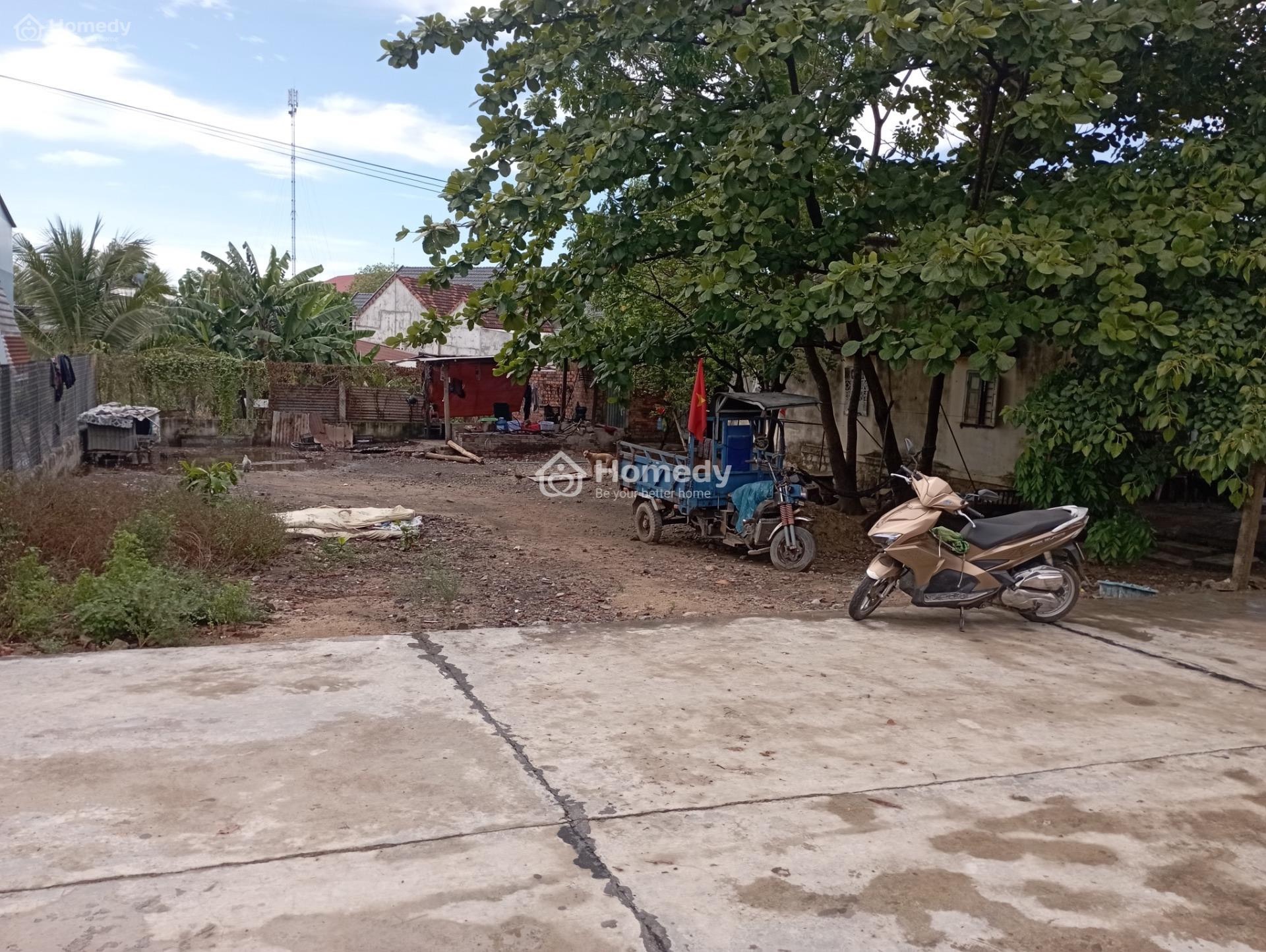 • HÓT ! CHÍNH CHỦ CẦN BÁN GẤP LÔ ĐẤT FULL THỔ CƯ TRUNG TÂM NINH SIM - NINH HÒA - KHÁNH HÒA / 990 TRIỆU