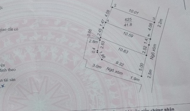 nhỉnh tỷ 41,8m đất trung tâm nhất TT chúc sơn - nằm ngay bệnh viện huyện chương mỹ - ô tô vào - cách vài bước chân ra