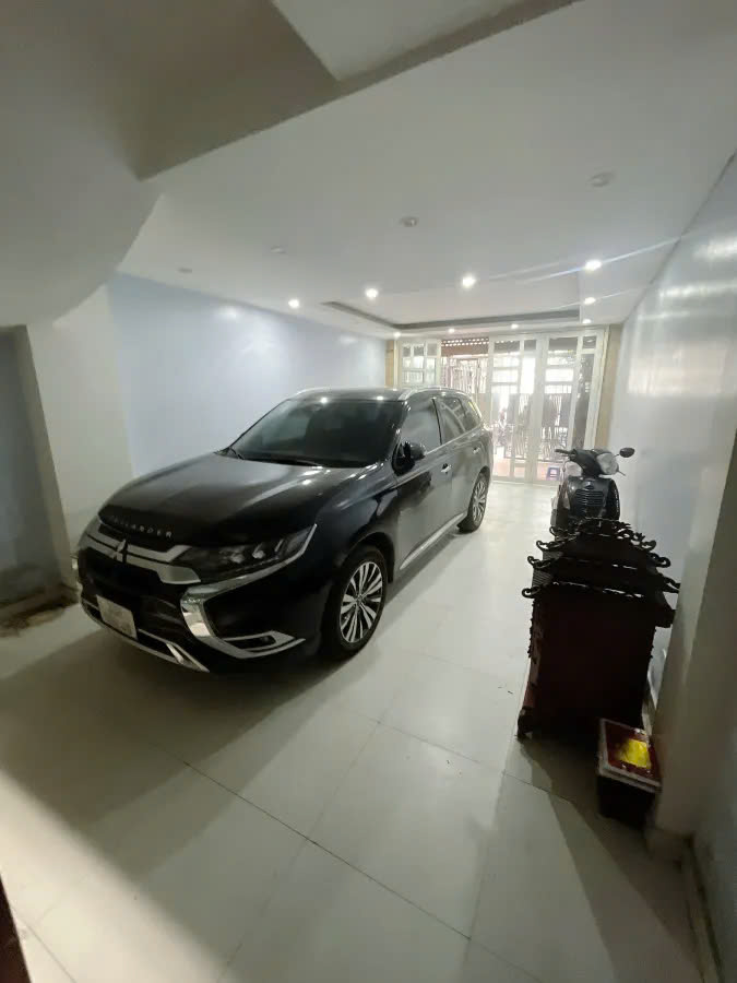 XÃ ĐÀN, ĐỐNG ĐA NGÕ Ô TÔ TRÁNH KINH DOANH ĐỈNH CAO, GARA RỘNG RÃI 54M2 X 5 TẦNG GIÁ 16TỶ9