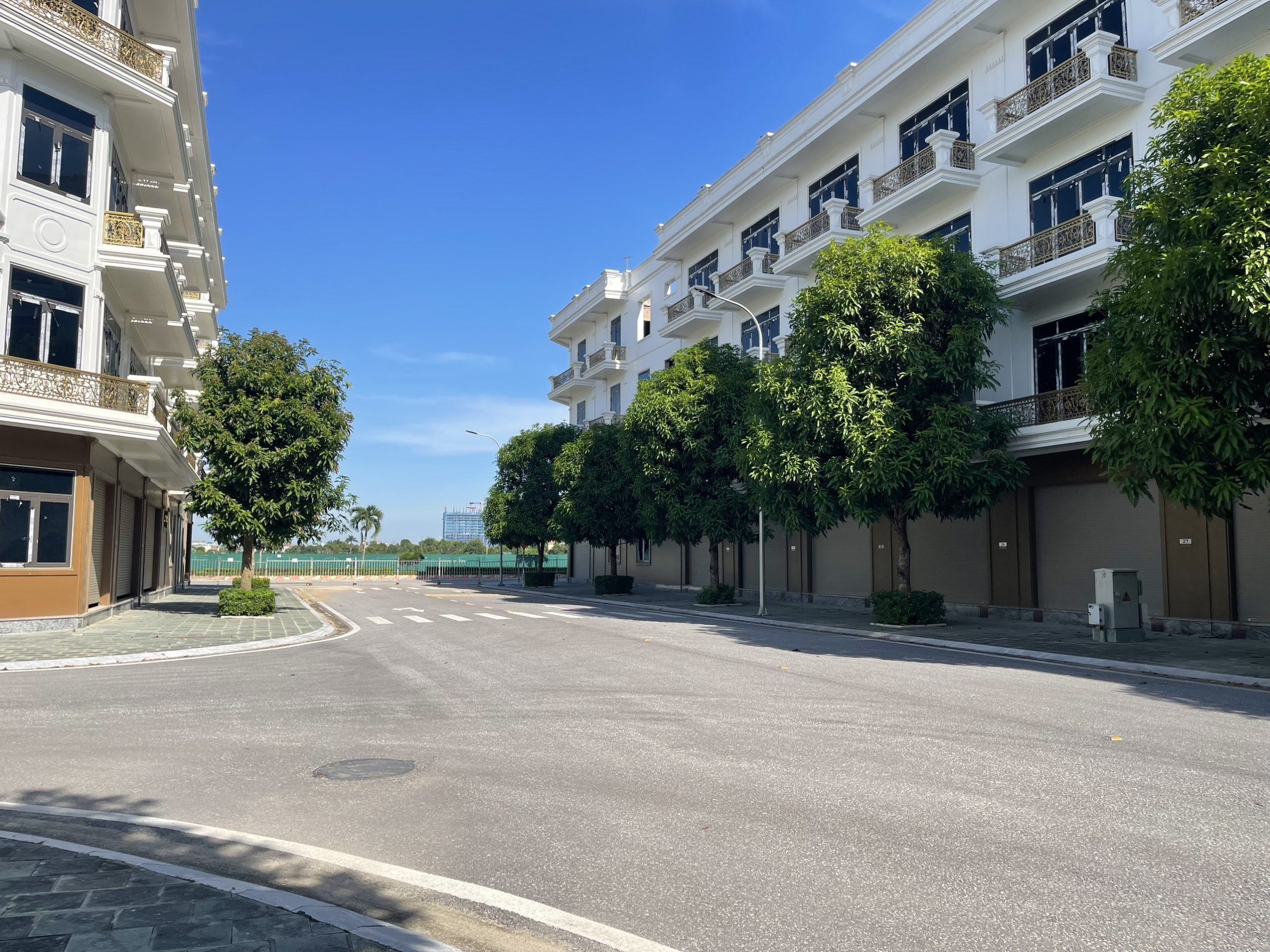 KĐT XUÂN HƯNG TRUNG TÂM PHÍA TÂY TP.THANH HÓA. SANG TÊN SỔ NGAY. CĐT: 0966 343 969