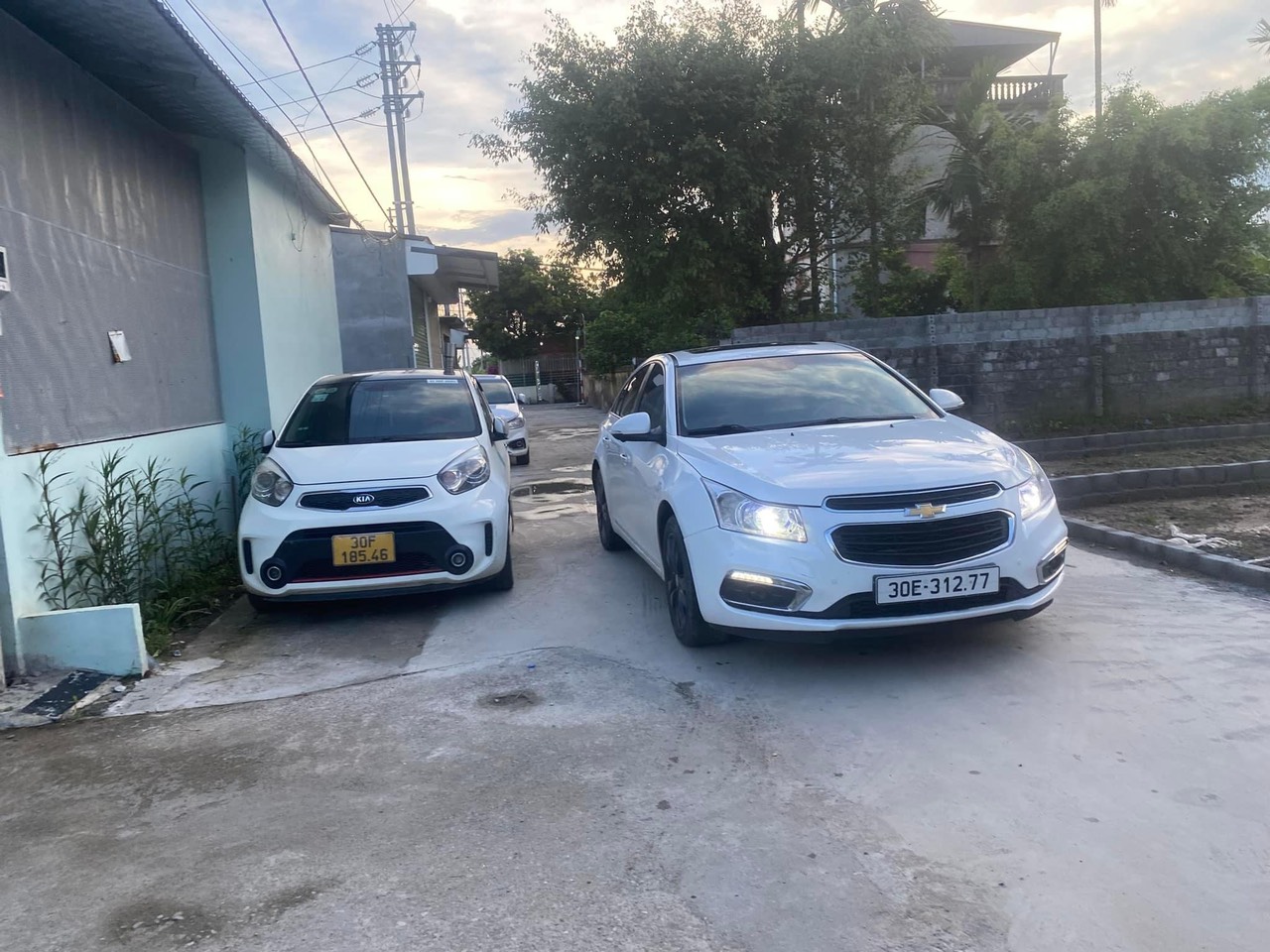 CÒN MẢNH HÀNG HÓT NHẤT XÂM THỊ , HỒNG VÂN, THƯỜNG TÍN