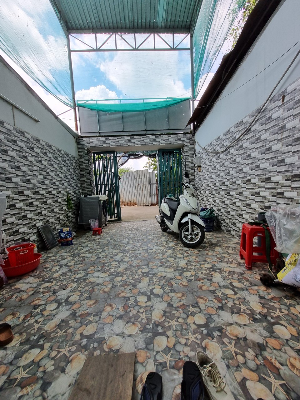 Bán nhà hẻm xe hơi thông 94m2 Hà Huy Giáp Thạnh Xuân Quận 12