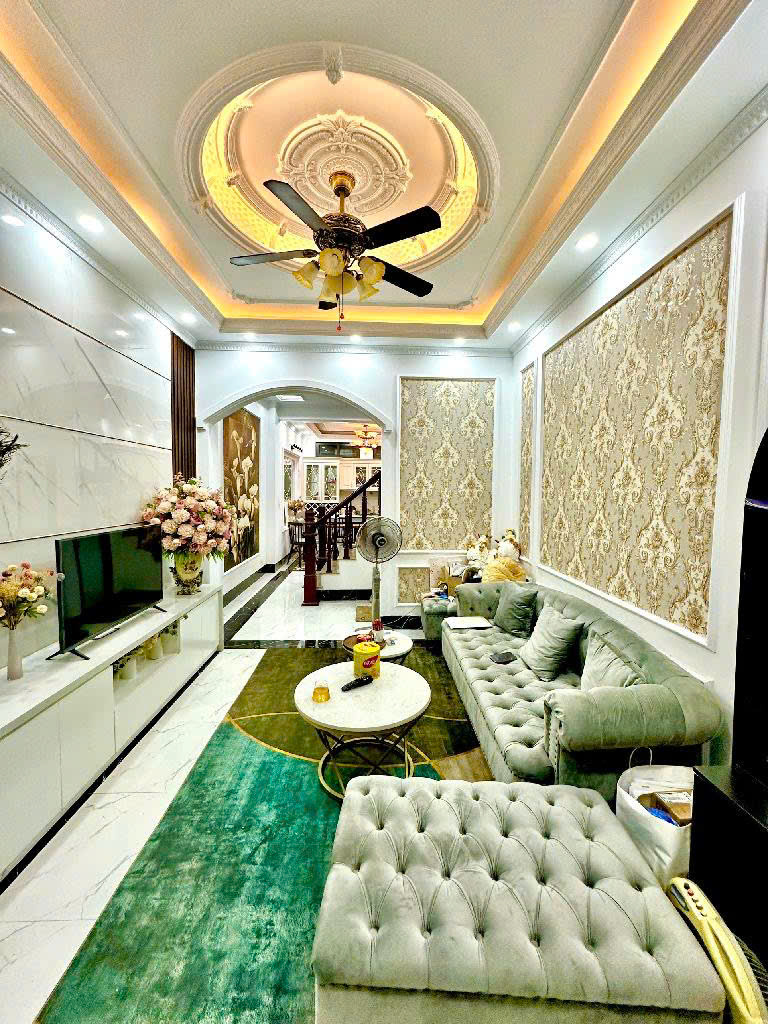 SIÊU HIẾM PHỐ NGUYỄN TRÃI Ở SƯỚNG, TẶNG NỘI THẤT, 48M, 5T, 8.6 TỶ.