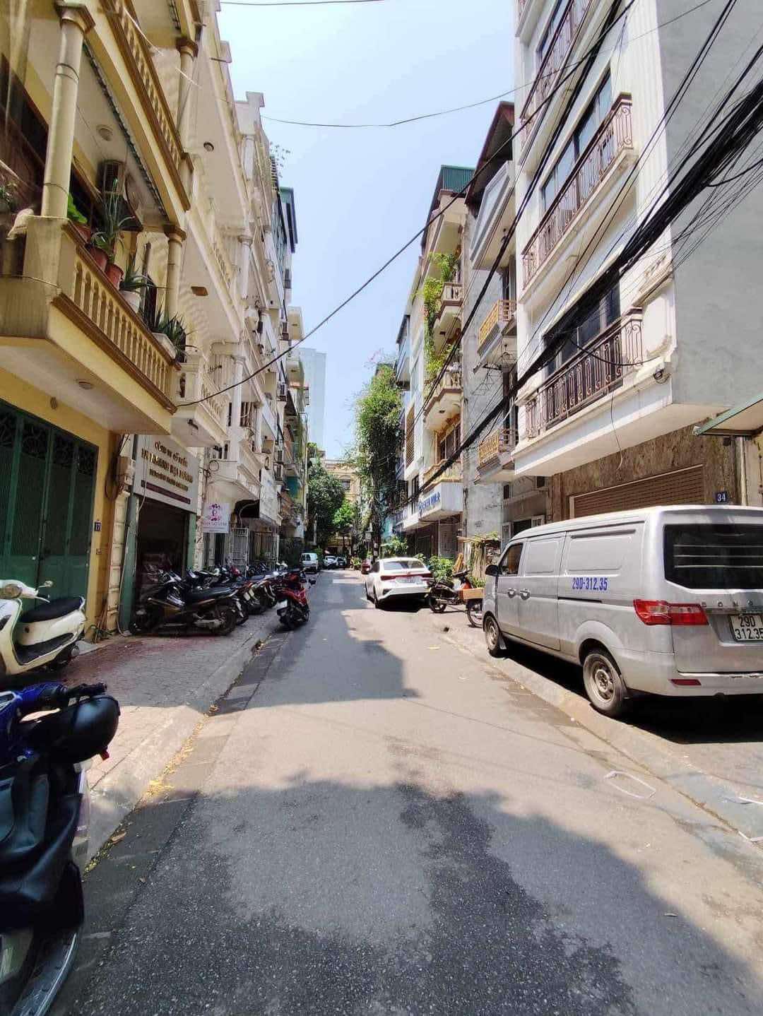 Bán Đất quận Đống Đa. Ô tô tránh, KinhDoanh đỉnh, Gpxd 7t Thang Máy. Dt 52m, Mt 4,8m, 12,6 Tỷ