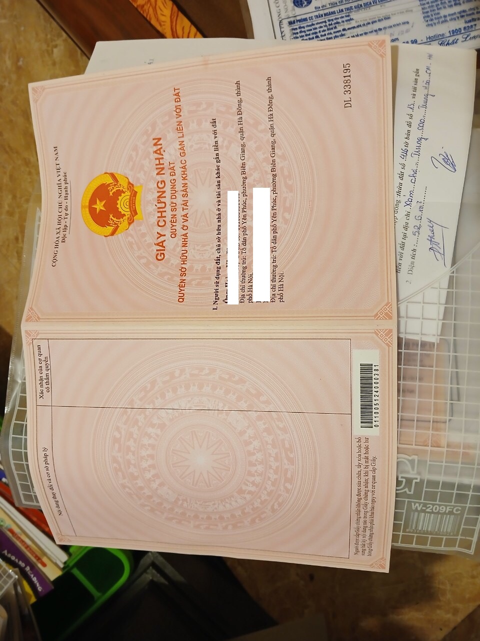 Chính chủ gửi bán lô đất 52.6 m2 tại Trung Hoà cách Chúc Sơn hơn 5km giá chỉ nhỉnh 1 tỉ -Mặt tiền 4.05m hậu 4.12m -Oto