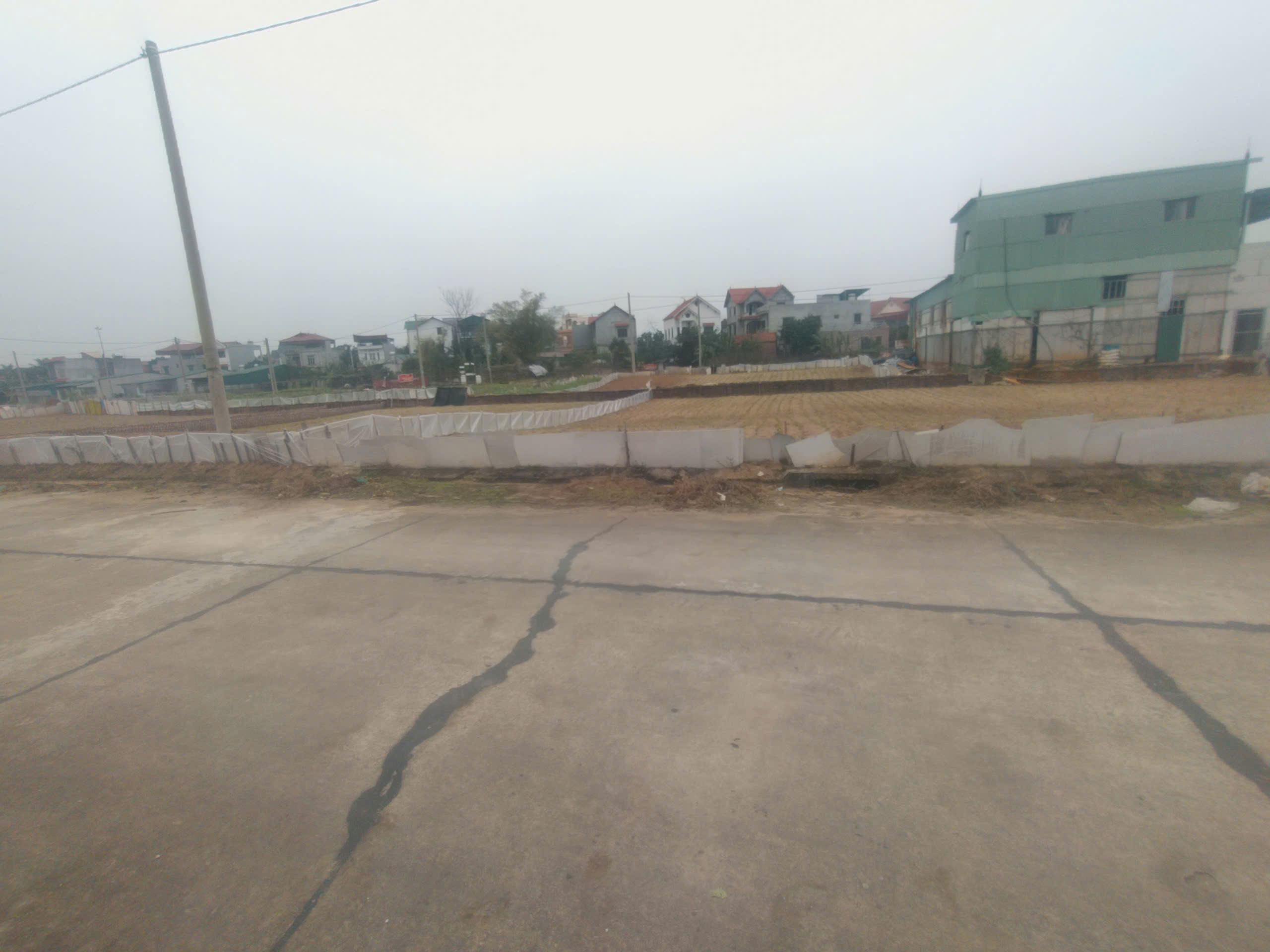 Bán 90m Đình Tổ Thuận Thành Bắc Ninh. Đường 15m vỉa hè, giá rẻ nhất khu vực 22tr/m.