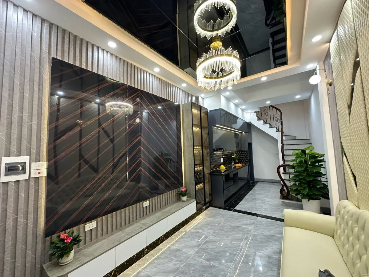 NÚI TRÚC, BA ĐÌNH, NGÕ THÔNG, Ô TÔ ĐỖ CỬA,KINH DOANH , HIẾM NHÀ BÁN 26M2 X 5 TẦNG MẶT TIỀN 3M GIÁ 7,9 TỶ