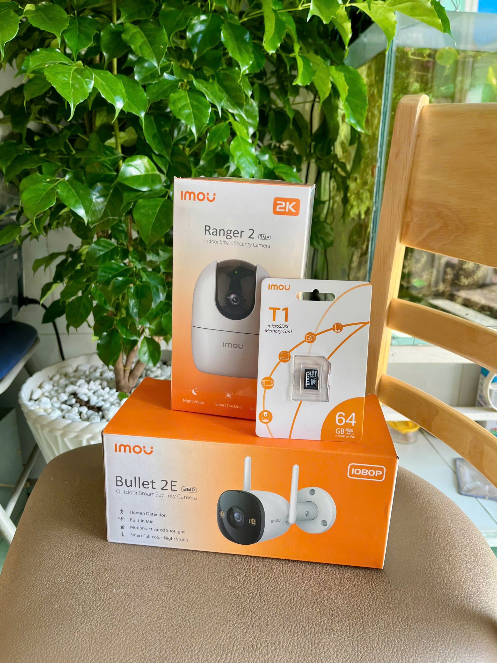 Trọn gói lắp đặt chỉ với 750.000 VND(inbox zalo lấy giá sỉ), bao gồm thẻ nhớ 64GB – giúp bạn lưu trữ mọi khoảnh khắc