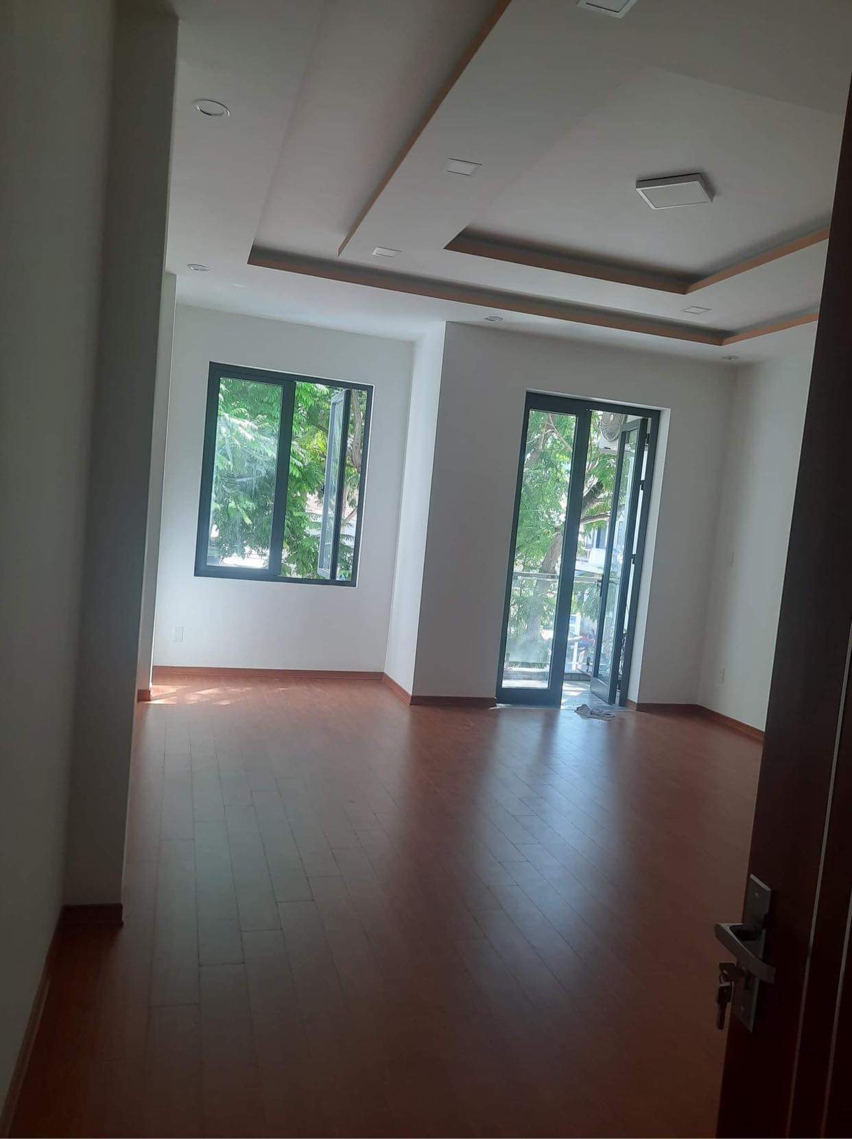 ♣ Mặt Tiền đường 10.5 Mai Hắc Đế, gần Chợ, Cầu Rồng,100m2, 4 tầng KD, quanh 14 tỷ