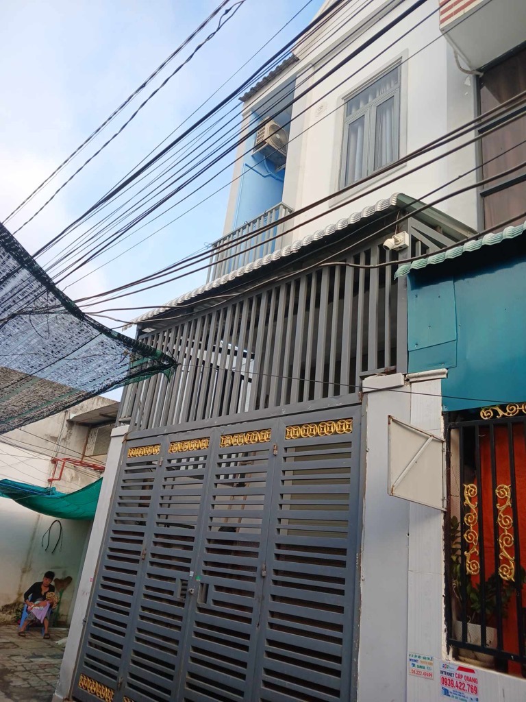 Nhà Bán Phạm hữu lầu , Phường Phước Kiểng Quận 7 Chủ thiện chí , Nhà mới , vị trí thuận tiện trung tâm