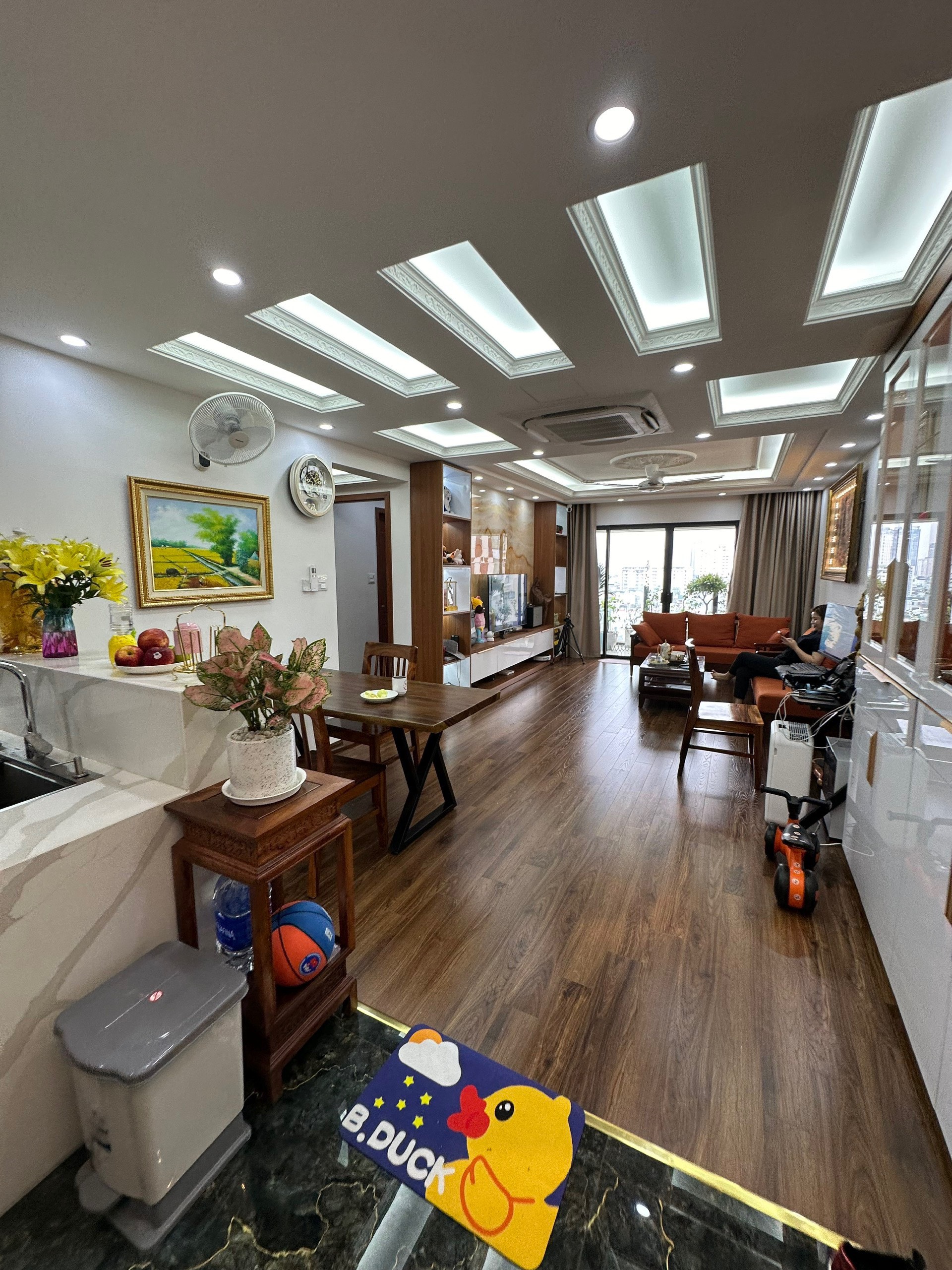 Chào bán căn hộ chelsea 100m2 trên sổ, 2PN,2vs, full đồ nội thất tiền tỷ, view đẹp, hướng mát