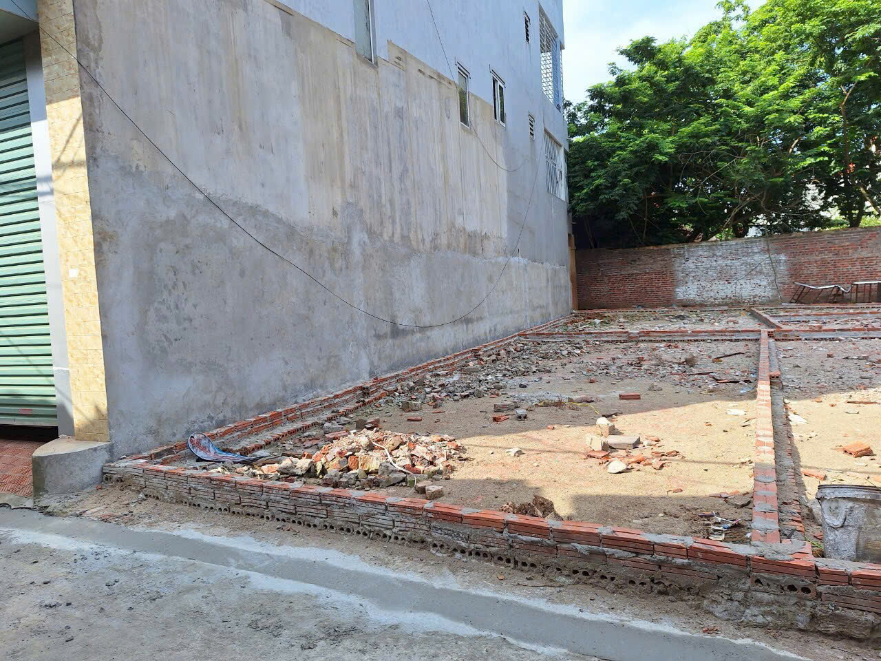 Đông Anh Vân Nộn diện tích 56 m mặt tiền 4 m Ô tô vào tận đất Cách 200 m ra đường Võ Nguyên Giáp Cách 20 m ra đường