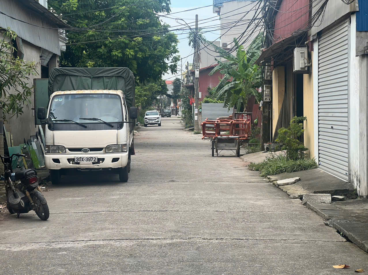 Liên Hà - Đông Anh Diện tích 87 m mặt tiền 5 m giá 49 tr 1 m Đường 2 ô tô tránh kinh doanh tốt Có nán xưởng Ngay