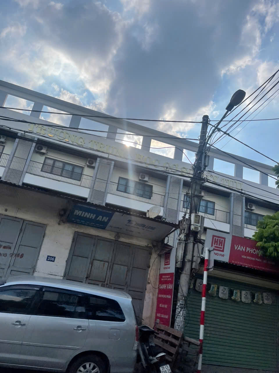 HIẾM HÓT CHÍNH CHỦ CẦN BÁN 3 LÔ ĐẤT PHỐ TRUNG KIÊN QUẬN BẮC TỪ LIÊM 36 m2 NHỈNH 3 TỶ Ô TÔ KD