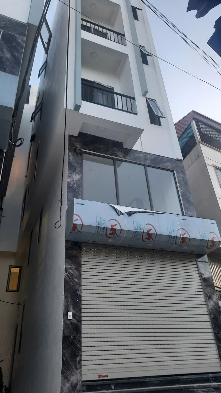 CHO THUÊ NHÀ NGUYÊN CĂN MỚI TINH, 6 TÂNG, 3 NGỦ, FULL ĐỒ chỉ 10 triệu