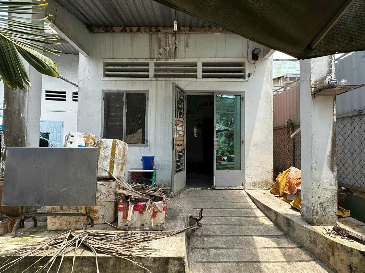 ĐẤT ĐẸP - GIÁ TỐT - Chính Chủ Cần Bán Lô Đất Tặng Nhà Tại KP Tân Hòa - Đông Hòa -Dĩ An -Bình Dương