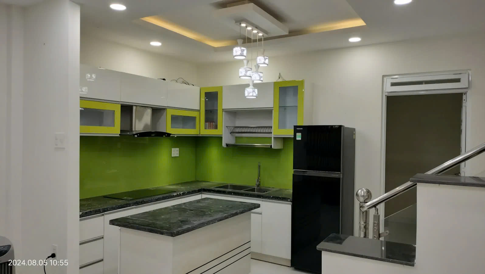 BÁN NHÀ THIẾT KẾ HIỆN ĐẠI-QUẬN TÂN BÌNH-PHƯỜNG 10-3 TẦNG-4.78 TỶ