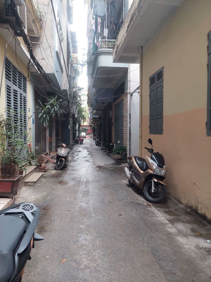 Nhà mới dân xây nội thất đầy đủ Nguyễn Xiển - Tân Triều 50m2, ô tô cách nhà 15m giá nhỉnh 8 tỷ.