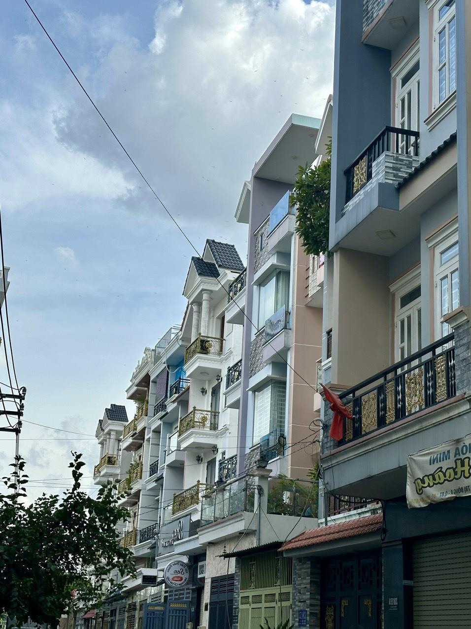 NHỈNH 5 TY SỞ HỮU NGAY NHÀ GIÁP Q6 - TÂN HOÀ ĐÔNG - DIỆN TÍCH 65m2 - NHÀ 3 TẦNG -