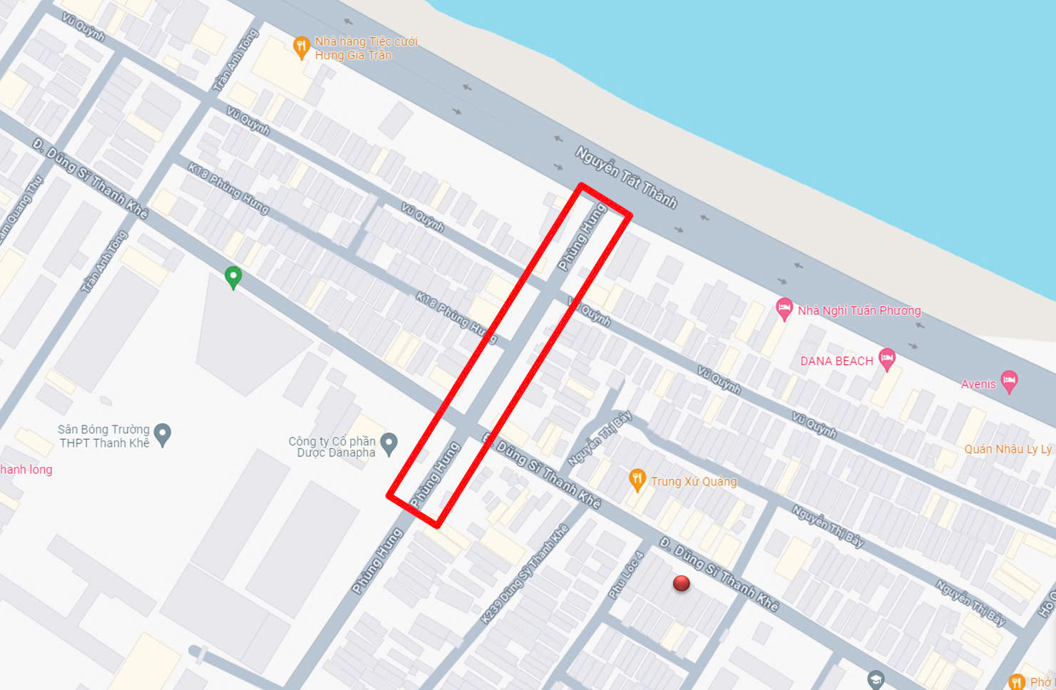 Bán đất lô góc 2 mặt tiền đường Phùng Hưng - Cách biển chỉ 70m