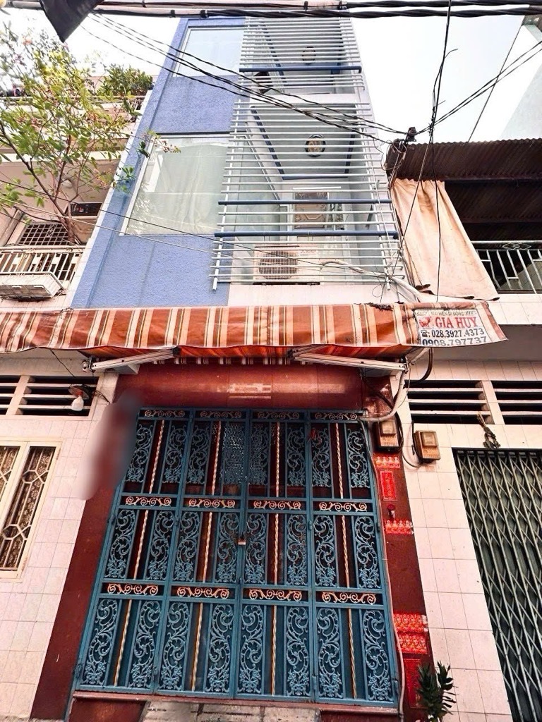 NHÀ ĐẸP NGAY TRUNG TÂM Q10 NGUYỄN TRI PHƯƠNG - HẺM XE HƠI - 3 TẦNG - VỊ TRÍ CỰC VIP - TRUNG TÂM SÀI GÒN - 3 BƯỚC RA MẶT