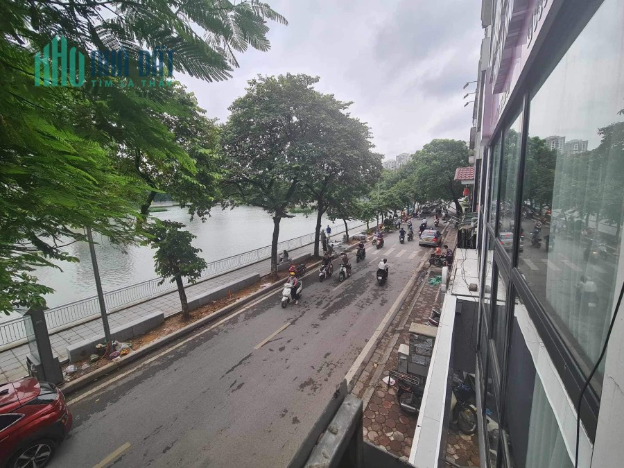 Bán gấp nhà mặt phố Hồ Đắc Di, Đống Đa, kinh doanh tốt, vỉa hè rộng, gần 40m x 5T chỉ 12.5 tỷ