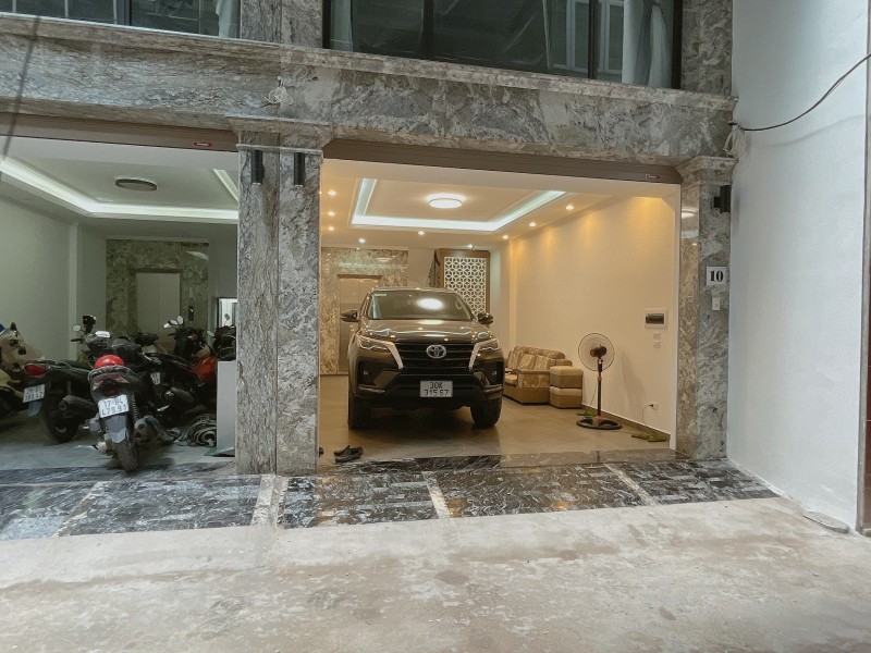 Nhà Đường 800A, Cầu Giấy. 48m x 8 tầng, MT 4.8m, Gara, Tmay, giá 16.8 tỷ