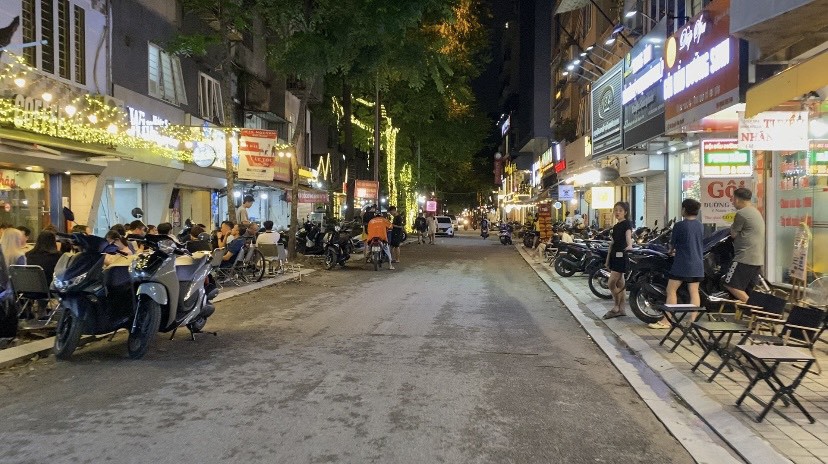 Nhà giá rẻ Nguyễn Văn Tuyết, Đống Đa, vỉa hè kinh doanh tốt, 95m x 4 tầng chỉ 19.95 tỷ