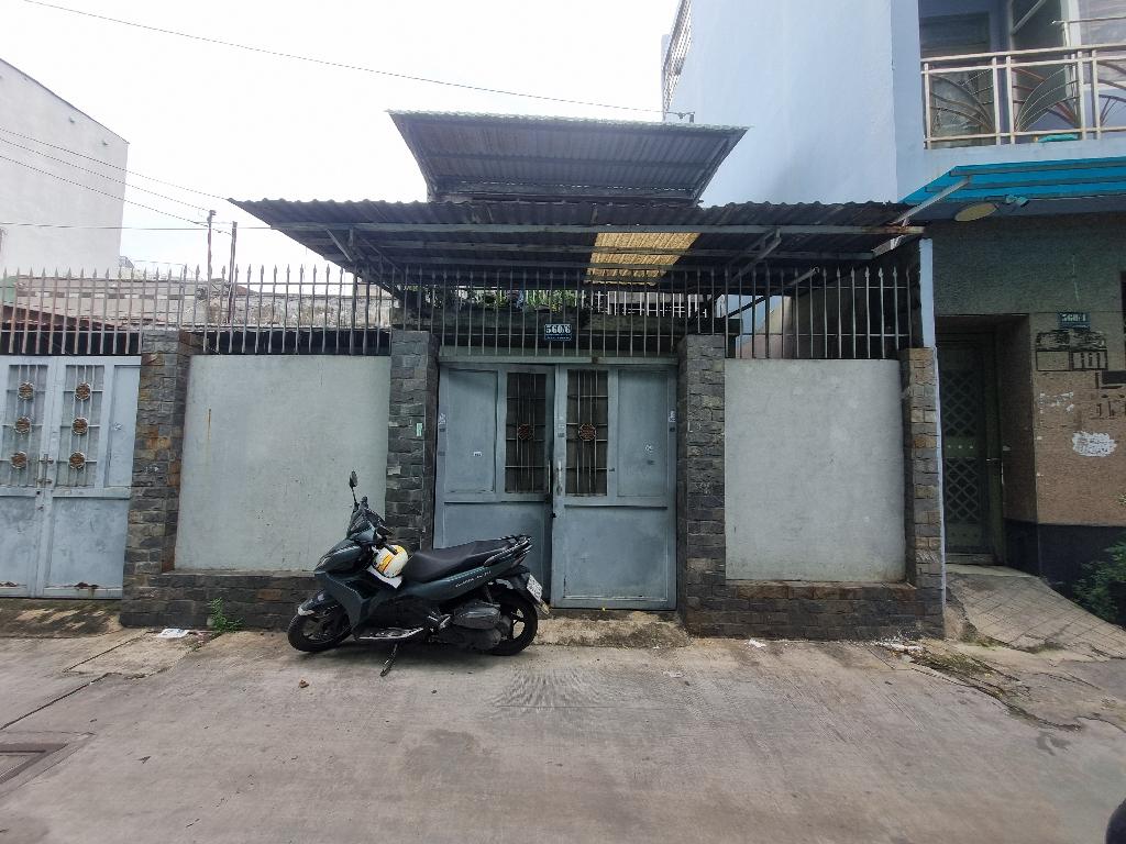 Nhà chính chủ cần bán nhà ở hẻm xe hơi thông , 69M2 , mặt tiền nhà 5.5M , nở hậu tài lộc . ở ngay trung quận tân bình .