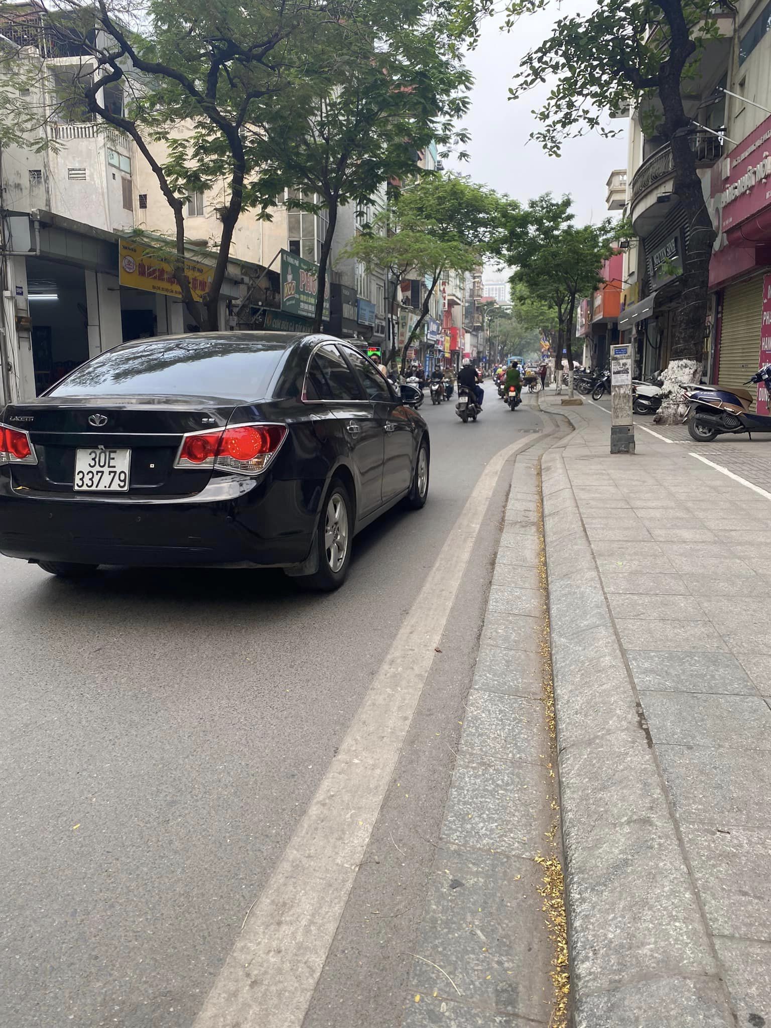 Quá hiếm TRUNG TÂM BA ĐÌNH - 40M- 4 NGỦ- NHỈNH 8 TỶ GẦN CHỢ - CÔNG VIÊN BÁCH THẢO- LĂNG BÁC- TRƯỜNG HỌC