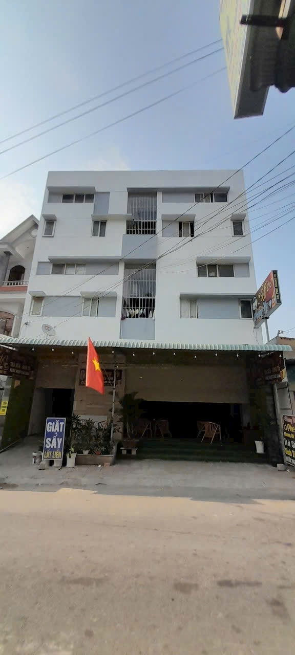 TOÀ NHÀ CÓ 35 PHÒNG XÂY MỚI, MẶT TIỀN TRUNG TÂM DĨ AN ( KẾ BÊN VINCOM PLAZA) BÌNH DƯƠNG ( thu nhập ngay dòng tiền 50tr/