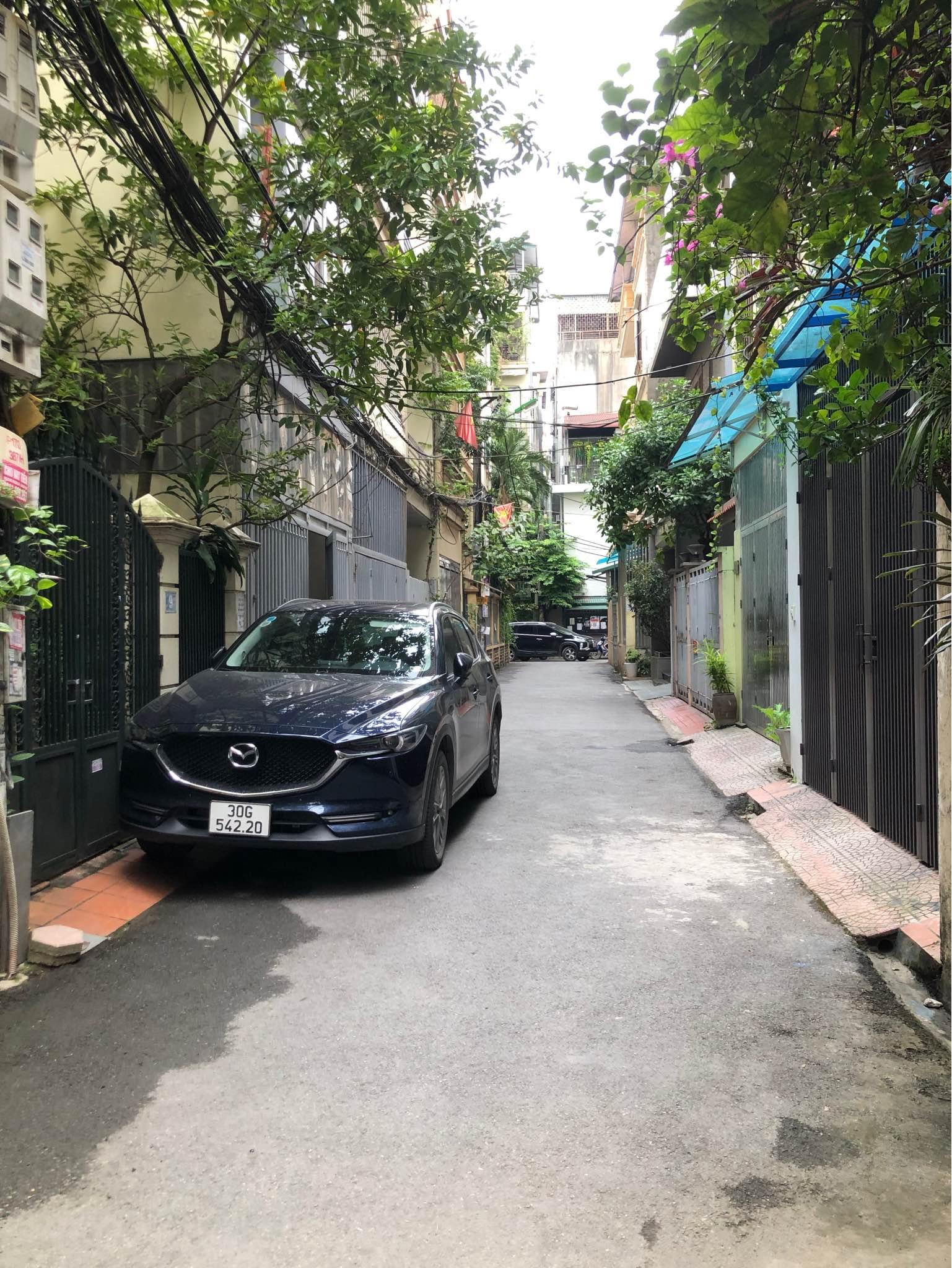 BÁN ĐẤT TẠI NGÕ 193 BỒ ĐỀ TẶNG NHÀ - MẶT NGÕ KINH DOANH- Ô TÔ- HIẾM- BAY NHANH- ĐẦU TƯ OK