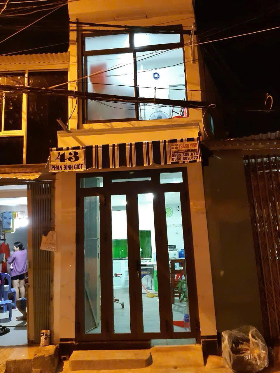 BÁN NHÀ 2 TẦNG MẶT TIỀN PHAN ĐÌNH GIÓT, PHƯƠNG SÀI, NHA TRANG. GIÁ BÁN 1.4 TỶ (TL)