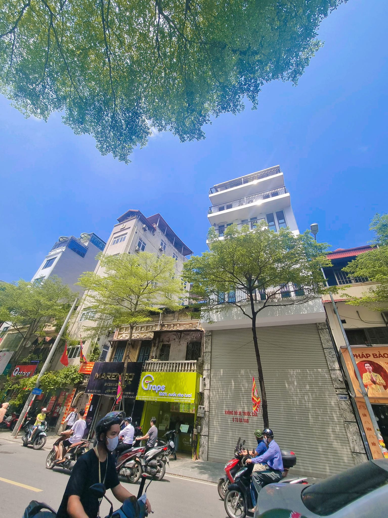 Nhà mặt phố Khâm Thiên, Đống Đa. Vị trí đẹp, Hiếm, Kinh Doanh đa dạng. Dt 110m*7tầng, giá chỉ 41,6 tỷ