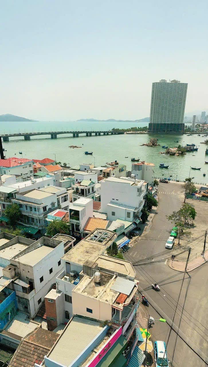 Bán Nhà 2 Mặt Tiền 3 Tầng Gấn Tháp Bà PONAGA Đường Cù Huân - Vinh Thọ