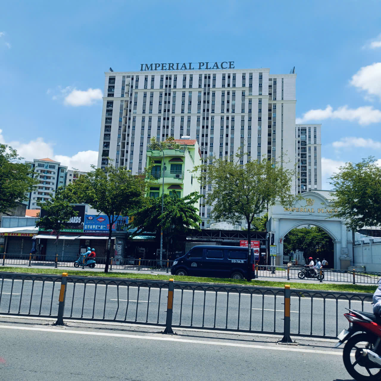 Bán Nhà MT Kinh Dương Vương,An Lạc,Bình Tân(5x43-215m2 Cấp 4) 20,5 Tỷ TL,Cạnh Chung Cư IMPERIAL