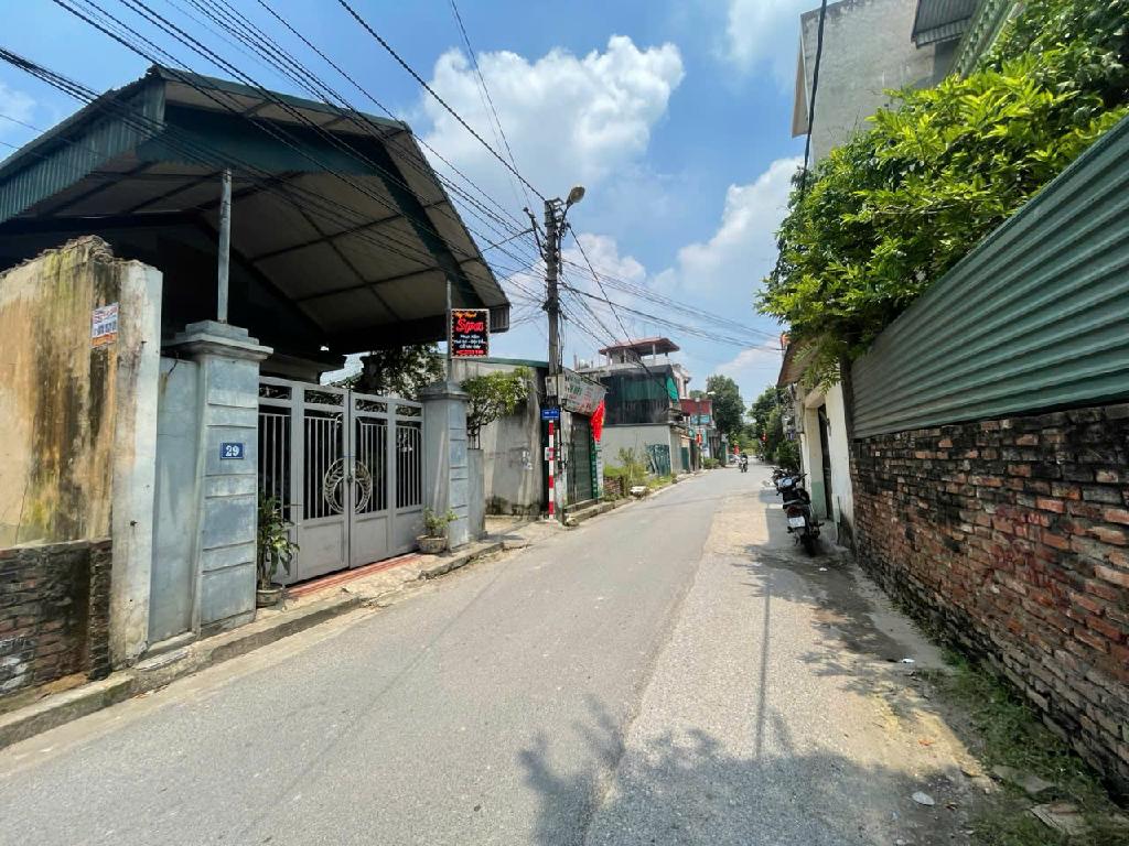 bán đất Phúc Lợi - 110m - mt = hậu 6,5m - mặt ngõ thông - kinh doanh bất chấp - phù hợp mở siêu thị - xây tòa nhà văn