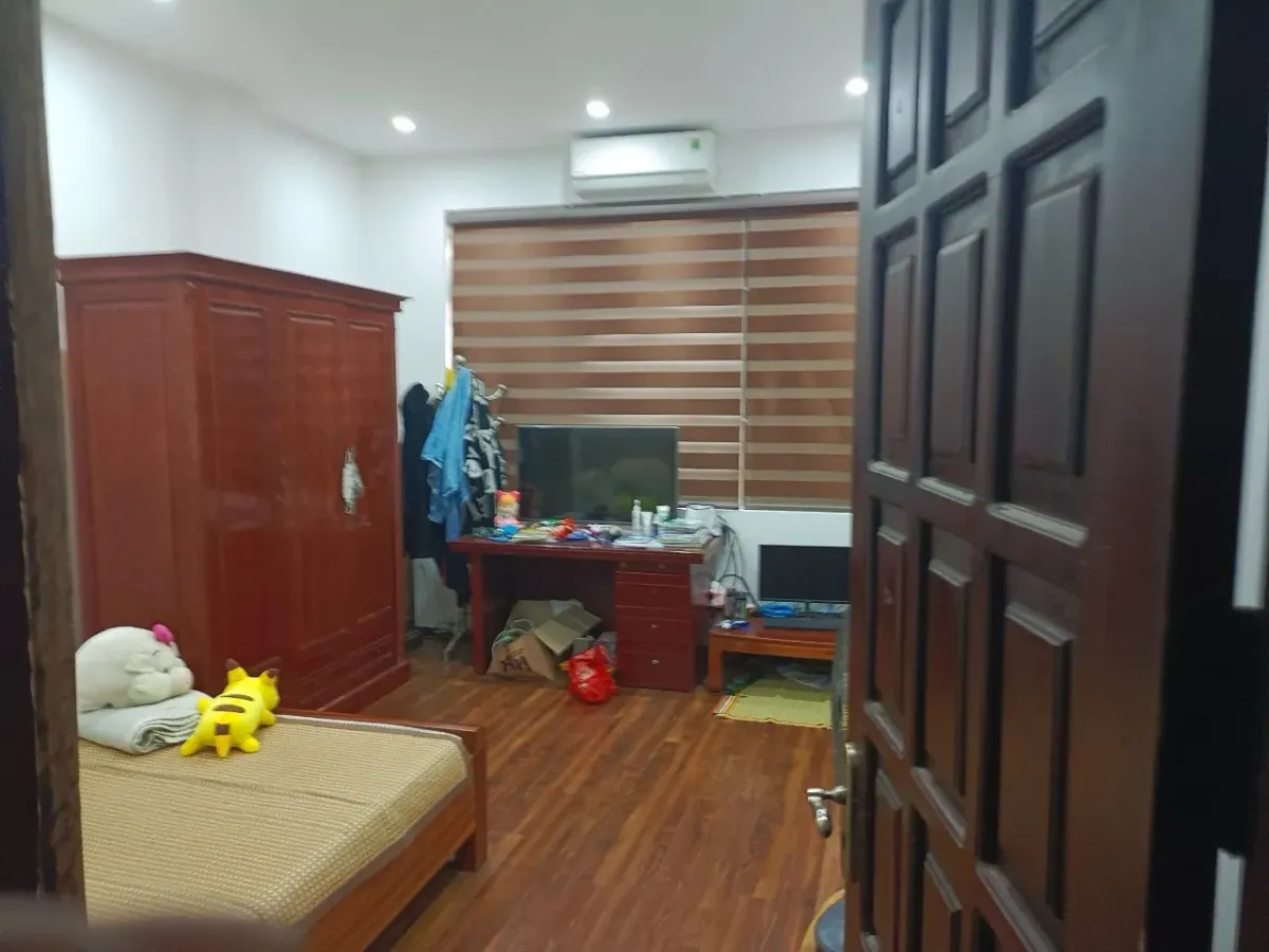 Bán Nhà Nguyễn Xiển. Thanh Xuân. Ô Tô Vỉa Hè. DT 45m2. MT 3,8m. 5 Tầng. Giá 15,48 Tỷ.