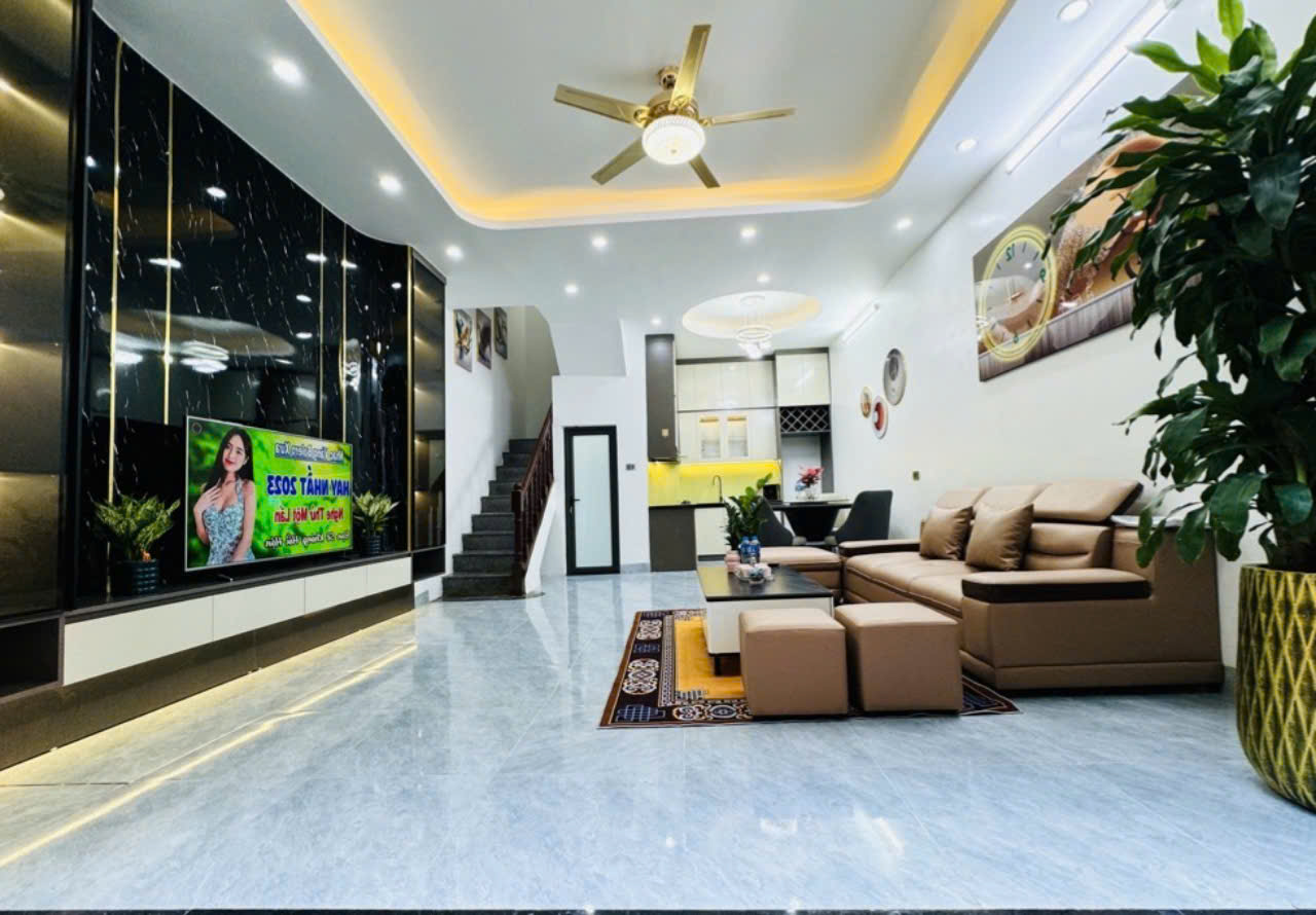 4 TẦNG, 45M2 PHỐ YÊN HÒA, FULL NỘI THẤT – NHÀ ĐẸP GẦN PHỐ, NGÕ TRƯỚC NHÀ RỘNG, AN SINH ĐỈNH - 8.58 TỶ