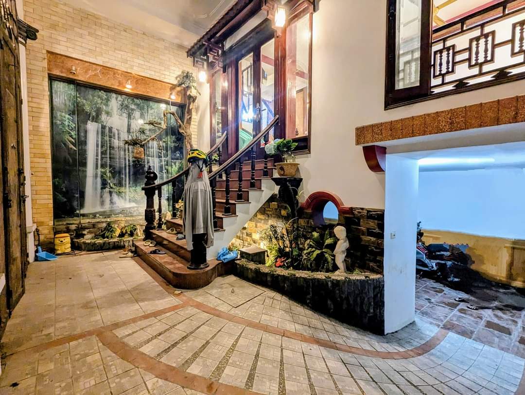 BÁN NHÀ KIM MÃ-QUẬN BA ĐÌNH-DT74M2×5T-MT6.6M-GIÁ 14.5TỶ-BIỆT THỰ TÂN CỔ ĐIỂN-NỘI THẤT SANG TRỌNG